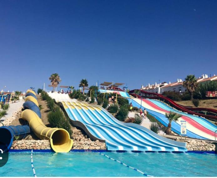 Precioso Apartamento Frente A La Playa Torre Del Mar Eksteriør billede